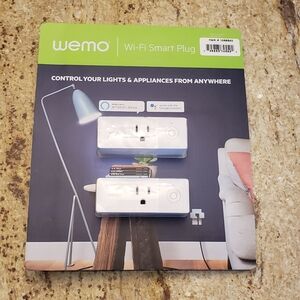 NEW! White Wi-Fi Smart Plug